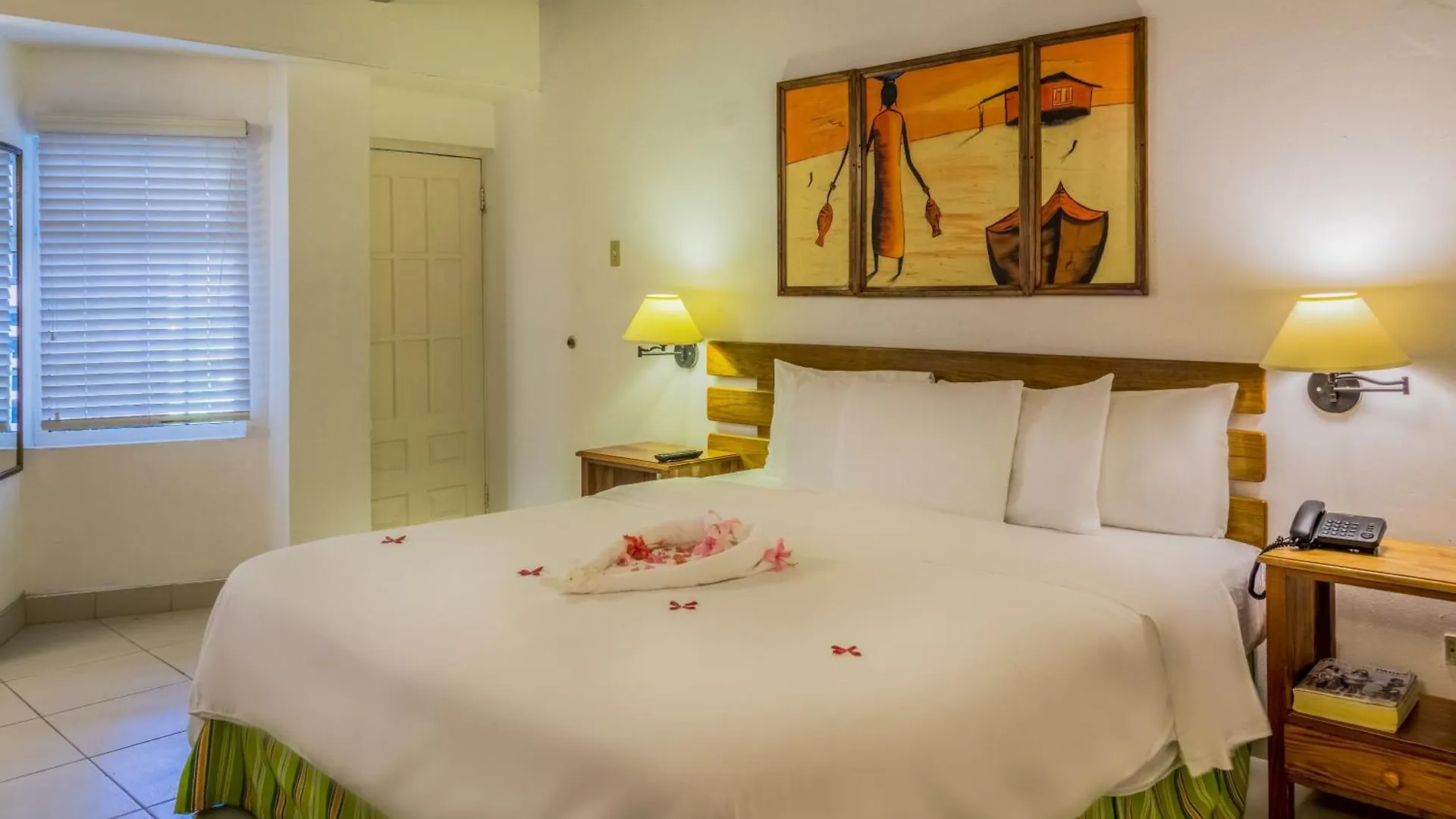Decameron Club Caribbean Runaway Bay, Ramada All-Inclusive Resort 3*,