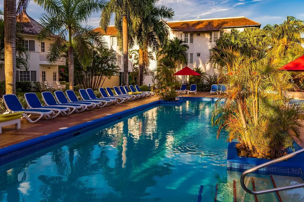 Decameron Club Caribbean Runaway Bay, Ramada All-Inclusive Resort 3*,  Jamaica